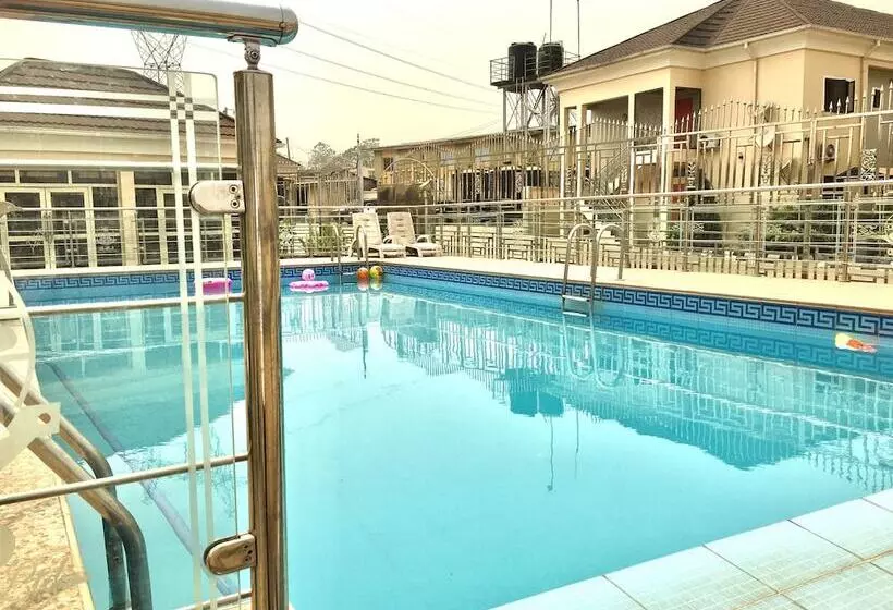 Retkeilymaja Ibd International Hotels Limited