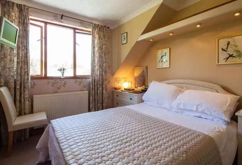 Majatalo Langdon Farm Guest House