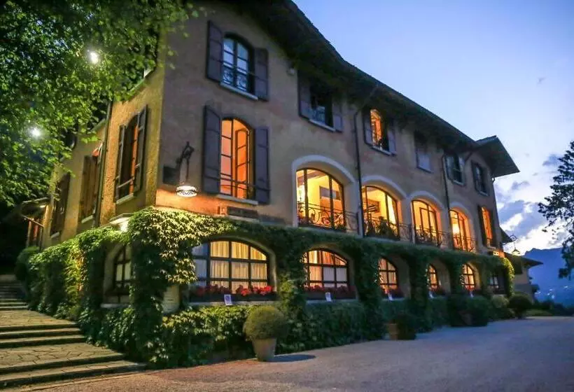 ペンション The Golf Club Guest House