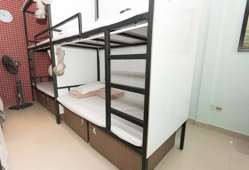 هتل کپسول Nha Chung Hostel