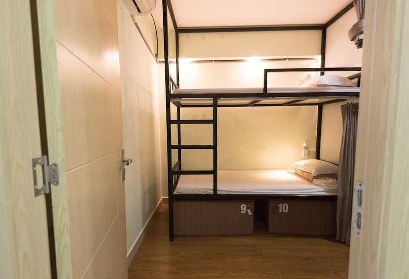 هتل کپسول Nha Chung Hostel