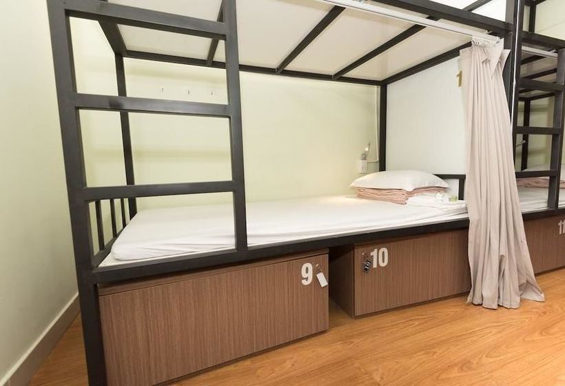 هتل کپسول Nha Chung Hostel