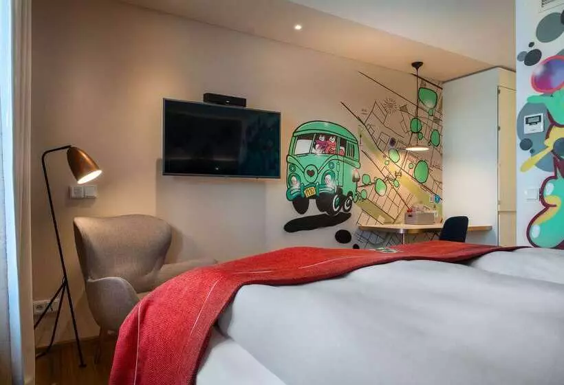 هتل Holiday Inn   The Niu, Hide Berlin Friedrichshain, An Ihg