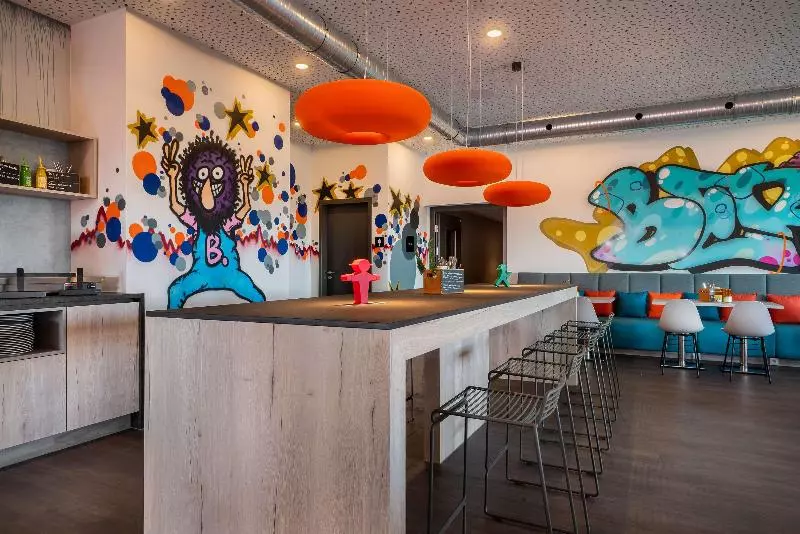 هتل Holiday Inn   The Niu, Hide Berlin Friedrichshain, An Ihg