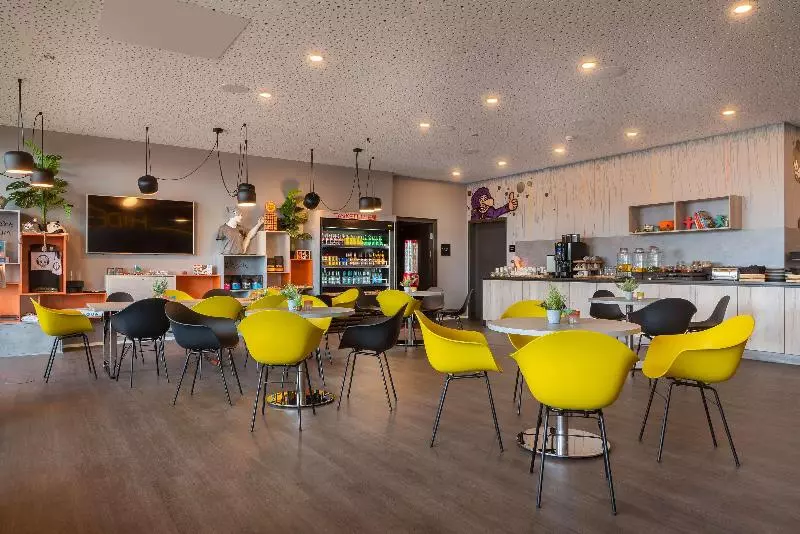 هتل Holiday Inn   The Niu, Hide Berlin Friedrichshain, An Ihg