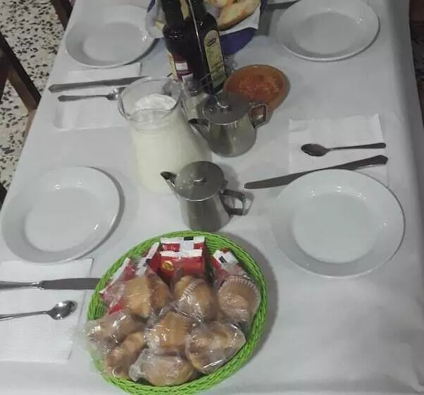 پانسیون Complejo Recreativo Baños Del Sagrario