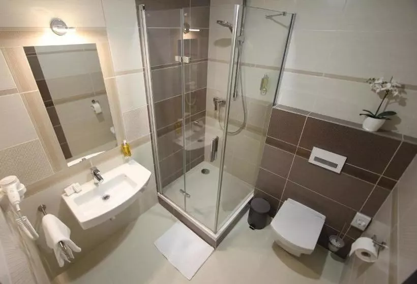 پانسیون Penzion Zenit