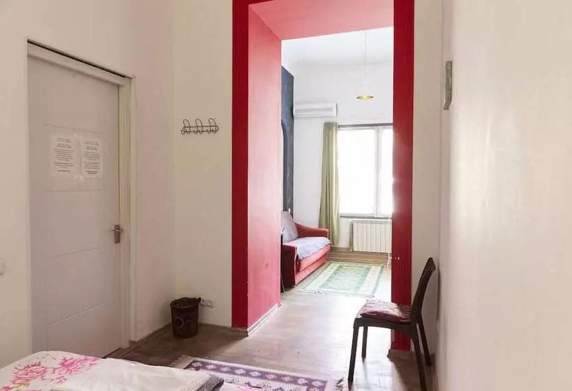 Moosica Hostel