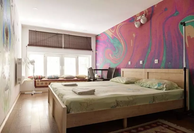 Moosica Hostel