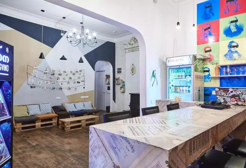 Moosica Hostel