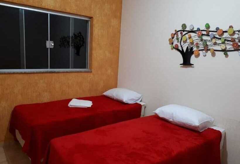 膳宿费 Pousada Caminho Da Pedrinha