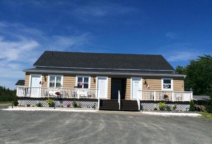 호스텔 Cheticamp Outback Inn