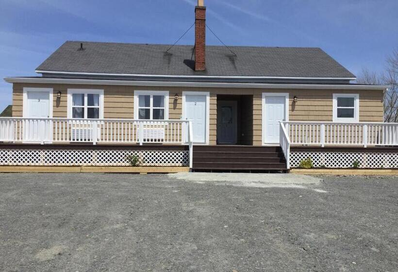 호스텔 Cheticamp Outback Inn