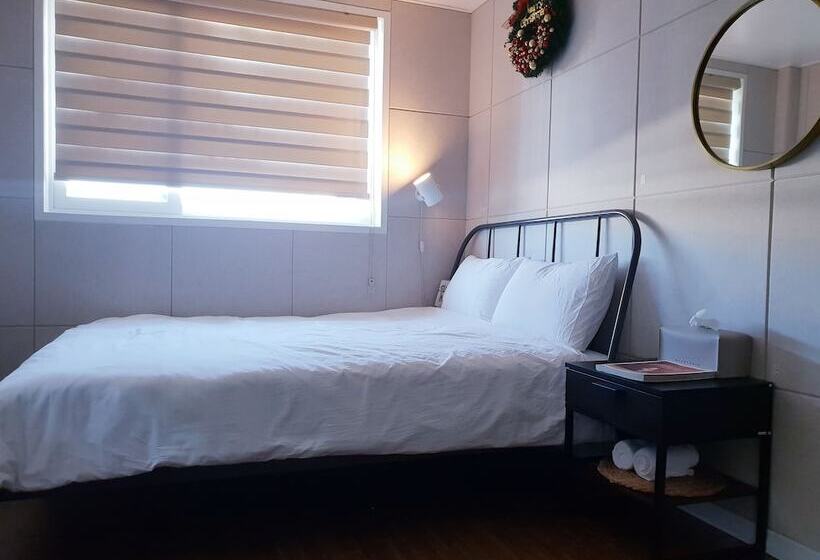 פנסיון Sokcho Hutte