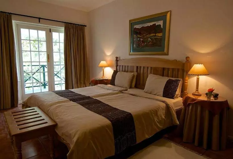 ペンション Golden Hill Guest House