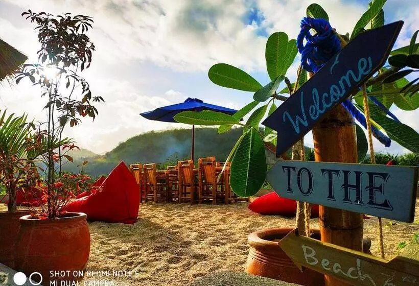 ペンション Surf Camp 79