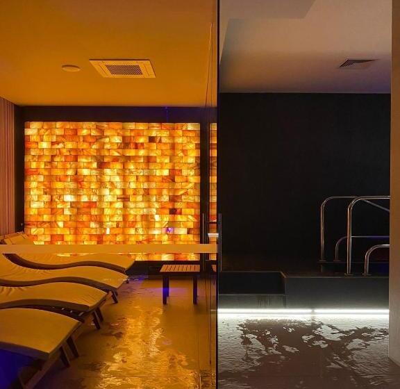 Moma Hotel Wellness & Spa