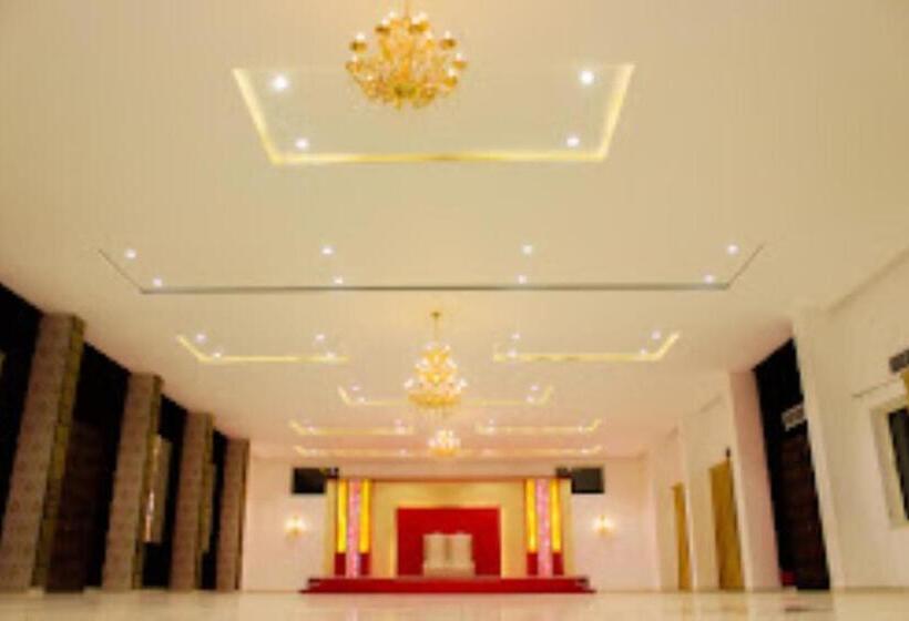 فندق Shiv Palace, Ujjain