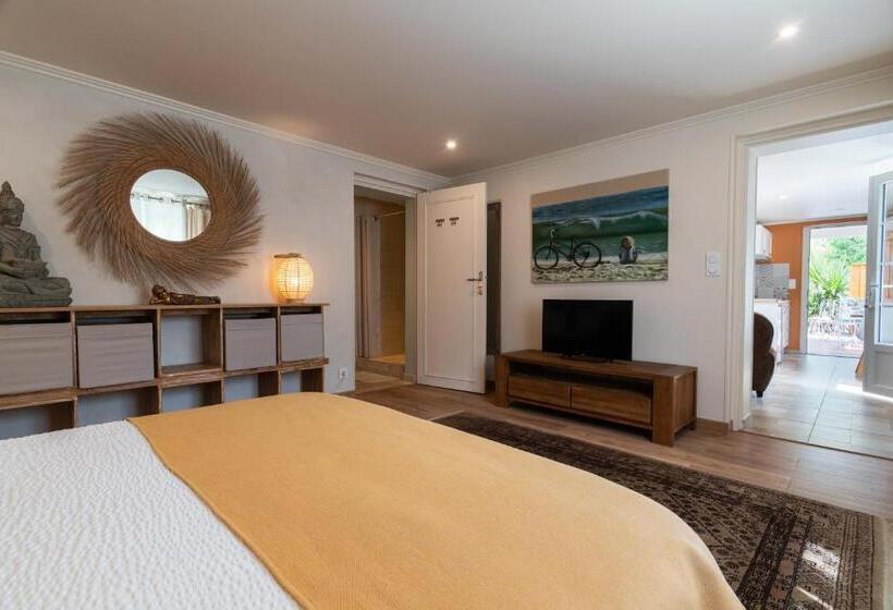 住宿加早餐 Villa Chaleemar