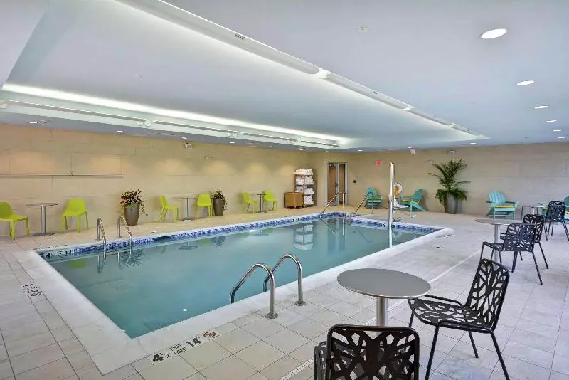 ホテル Home2 Suites By Hilton Queensbury Lake George