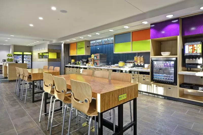ホテル Home2 Suites By Hilton Queensbury Lake George