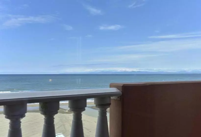 Hotelli Luna Coast