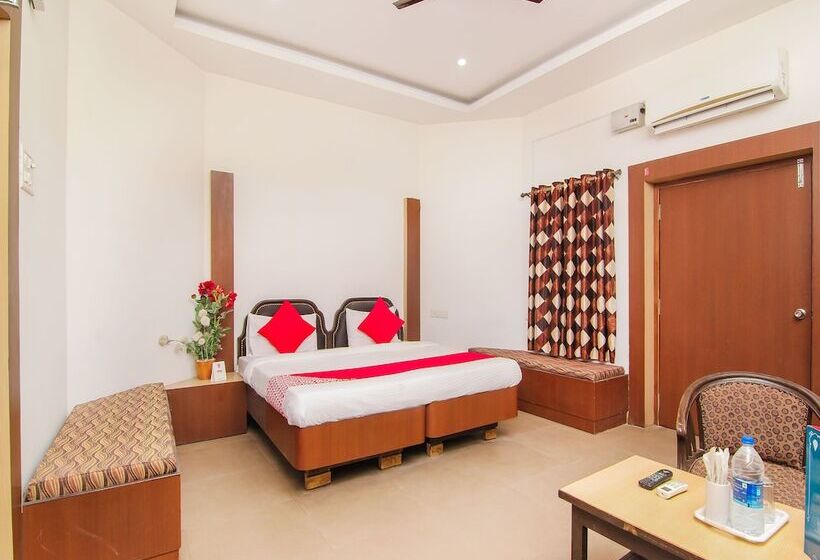 هتل Lukergunj Holidays