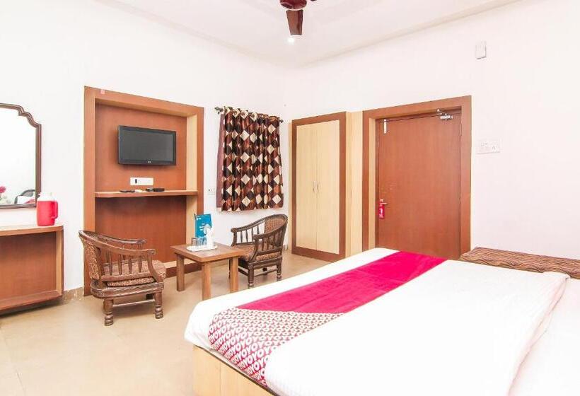 هتل Lukergunj Holidays