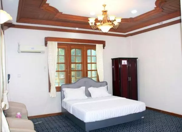 پانسیون Shwe War Guest House