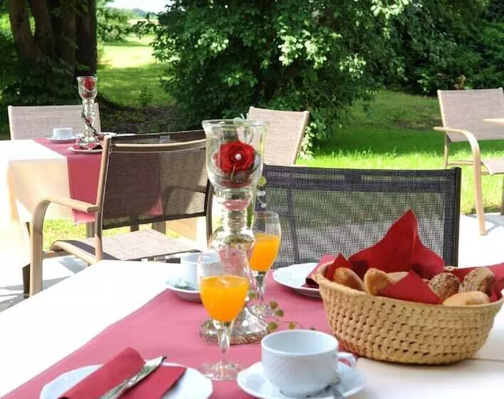 Retkeilymaja Landgasthof Karolinenhöhe