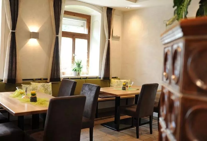 Retkeilymaja Landgasthof Karolinenhöhe