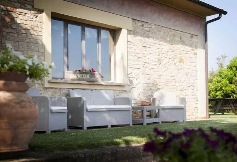 ホテル Agriturismo L'antica Fornace