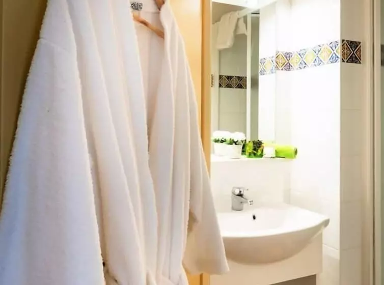 ホテル Village Vacances Vaison La Romaine