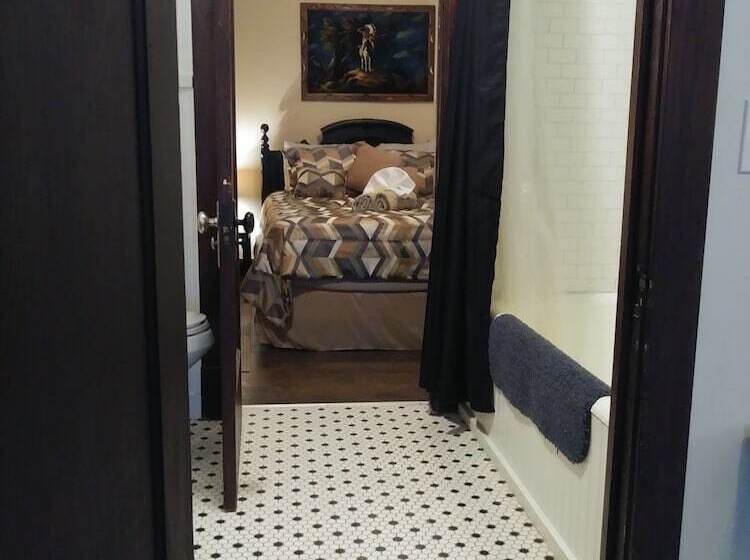 הוסטל Trucountry Inn