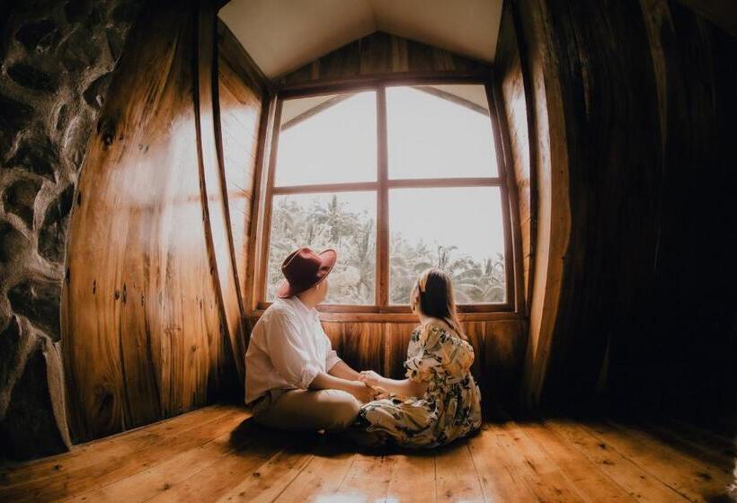 ペンション Camiguin Volcano Houses   A Frame House