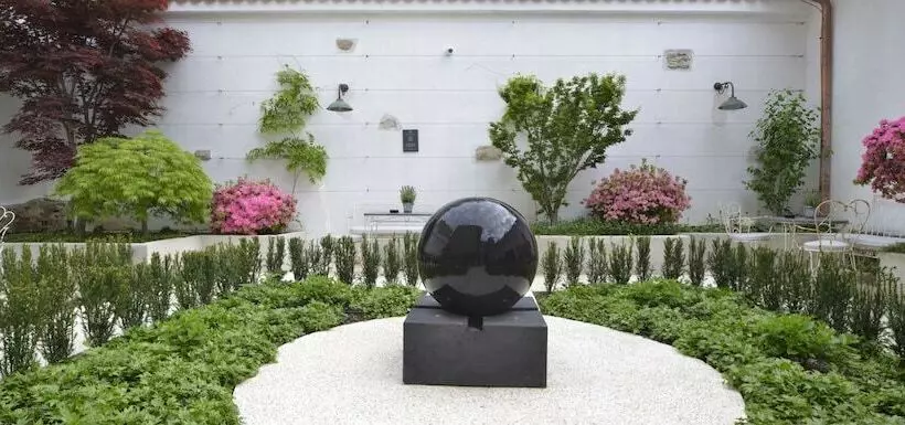 هتل Maribor & Garden Rooms