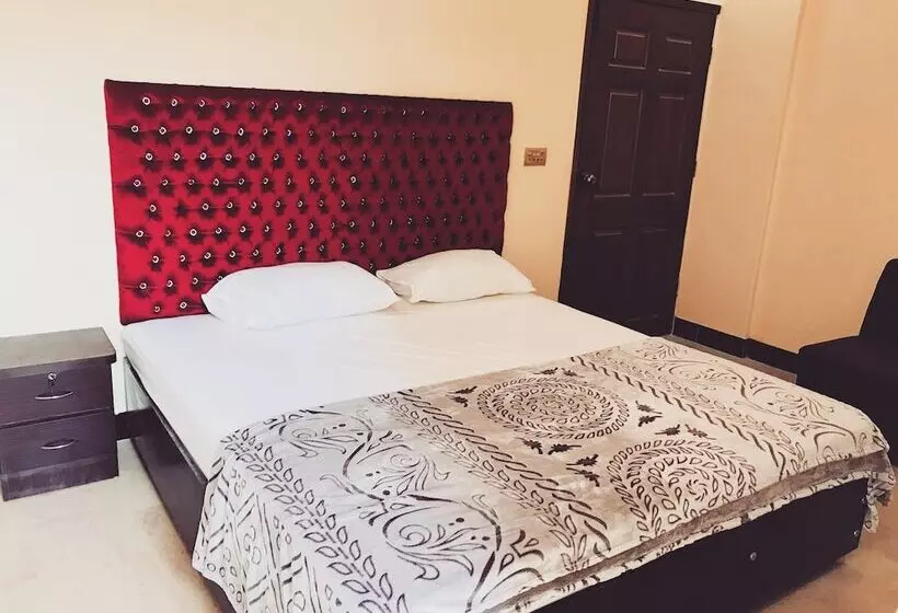 Hotelli Second Home