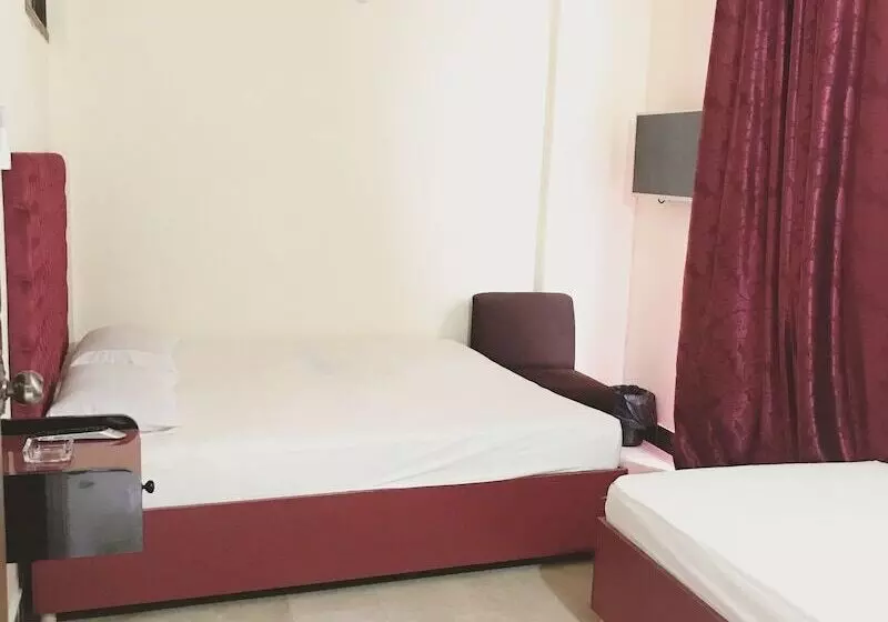 Hotelli Second Home