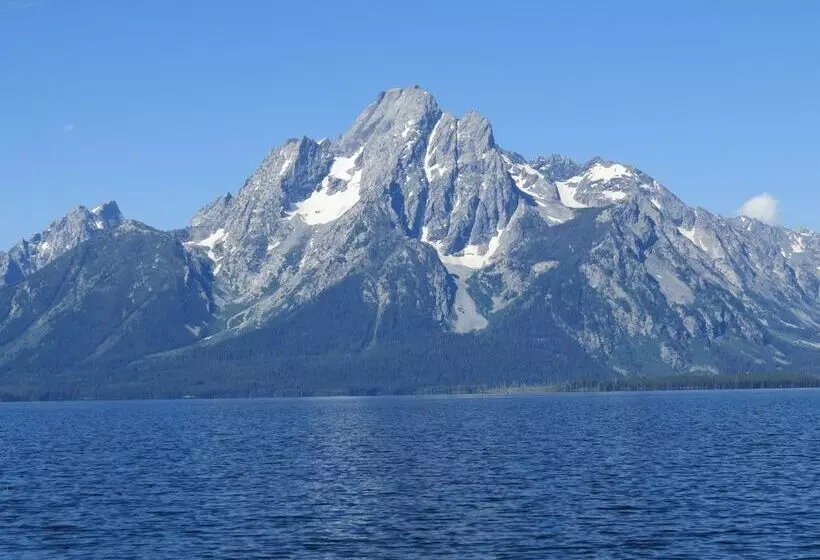 Motelli Chinook Winds Lodge