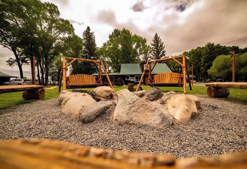 Motelli Chinook Winds Lodge