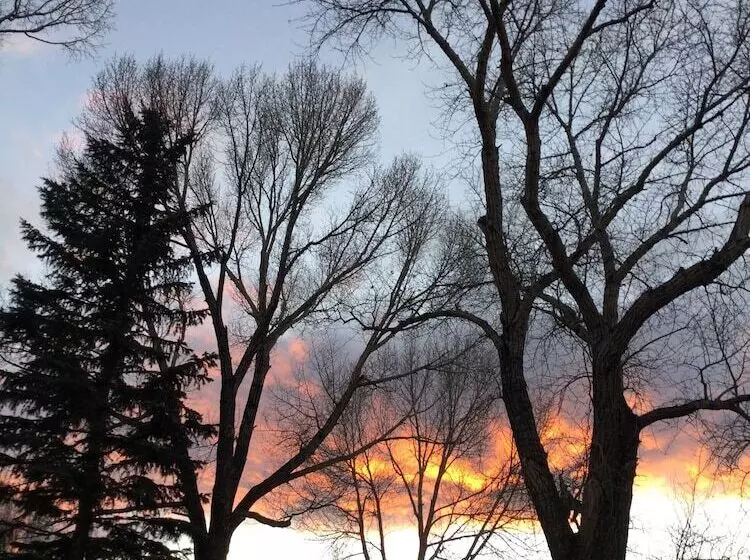 Motelli Chinook Winds Lodge