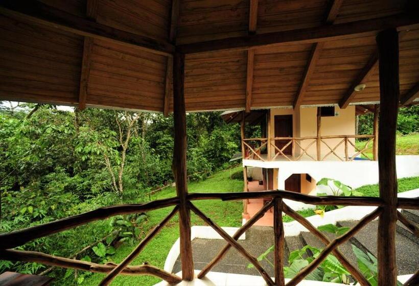 Общежитие Hosteria Orkidea Lodge