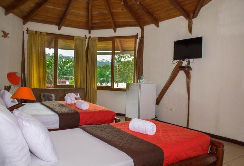 Общежитие Hosteria Orkidea Lodge