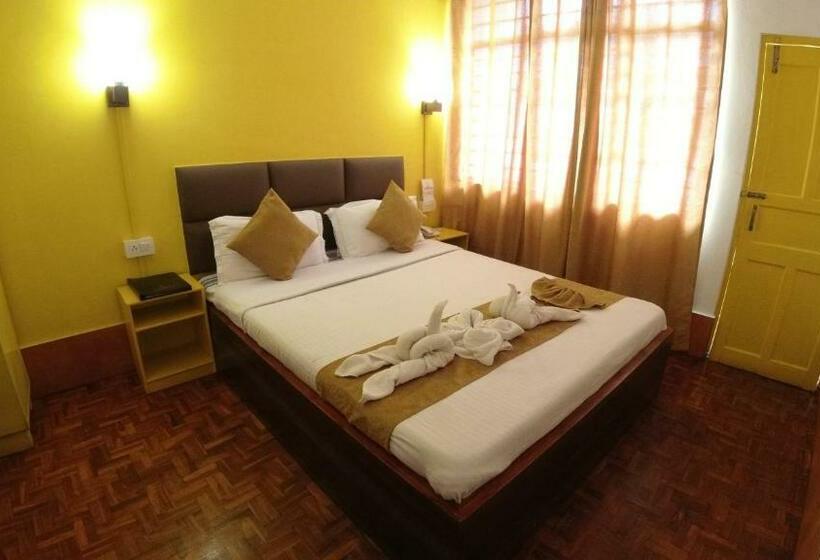 فندق Mash Flora Fountain