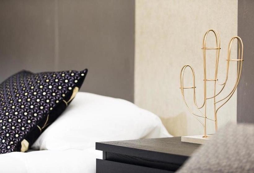 هتل Hôtel Des Beaux Arts