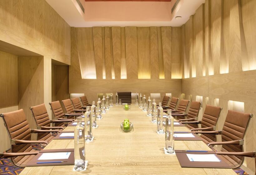 בית מלון כפרי Sarovar Premiere Jaipur