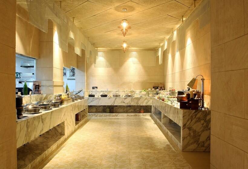 בית מלון כפרי Sarovar Premiere Jaipur