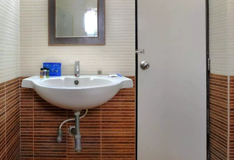 Oyo 3420 Hotel Ashoka