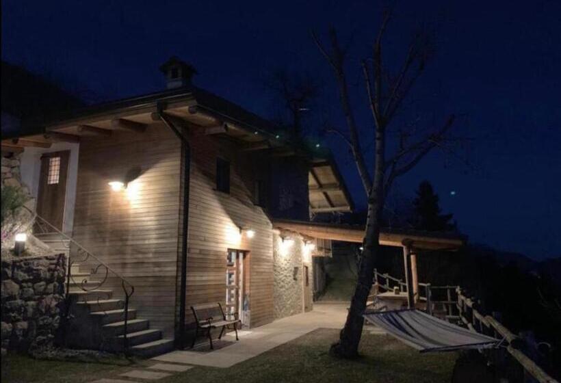 ベッドアンドブレックファースト Chalet Tre Santelle