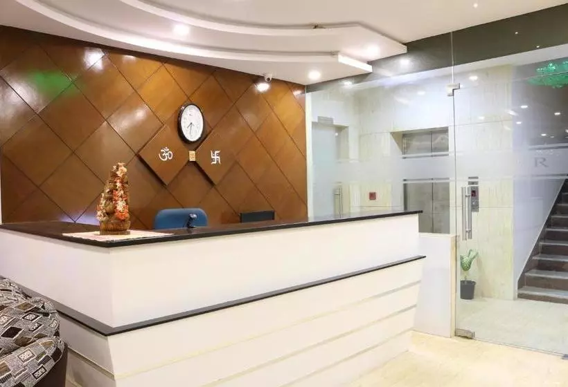Hotelli Csr Residency